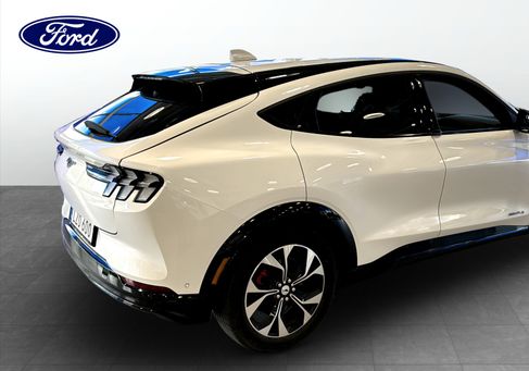 Ford Mustang Mach-E, 2021
