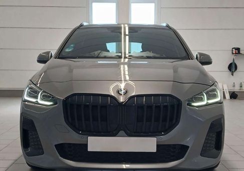 BMW 218, 2025