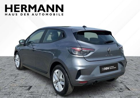 Renault Clio, 2024