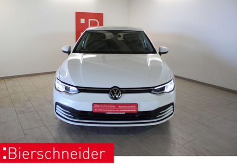 Volkswagen Golf, 2023 3