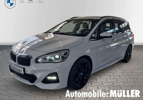 BMW 220, 2020