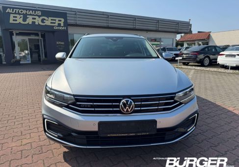 Volkswagen Passat, 2022