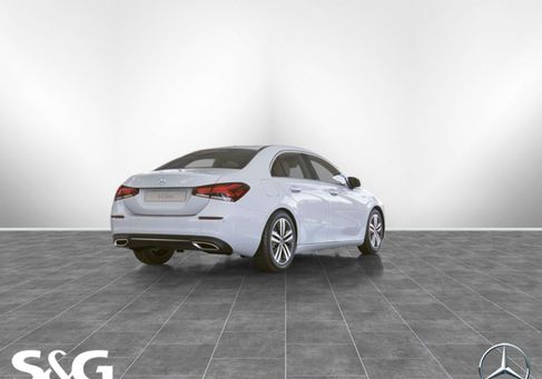 Mercedes-Benz A 250, 2022
