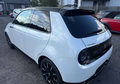 Honda e, 2021 3