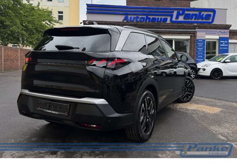 Peugeot 5008, 2026