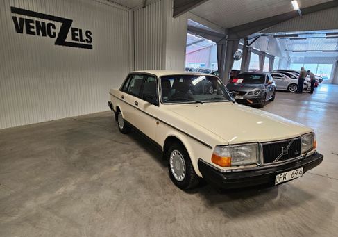 Volvo 244, 1990