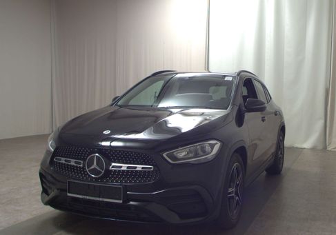 Mercedes-Benz GLA 200, 2023 2