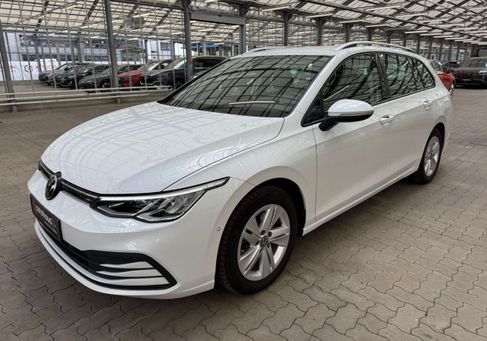 Volkswagen Golf, 2021 3