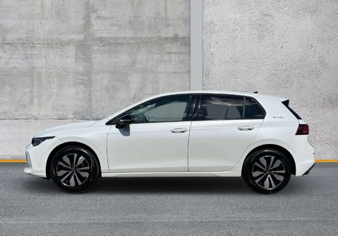 Volkswagen Golf, 2025 3