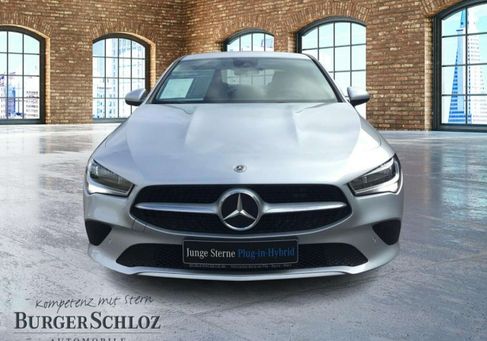 Mercedes-Benz CLA 250, 2022
