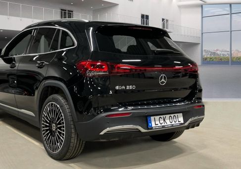 Mercedes-Benz EQA, 2023 2