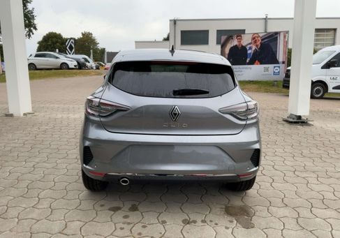 Renault Clio, 2025
