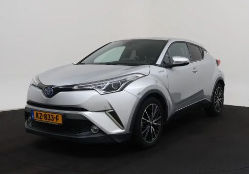Toyota C-HR, 2016