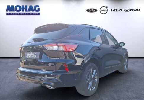 Ford Kuga, 2022