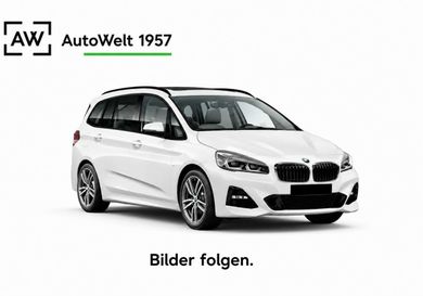 BMW 220, 2022