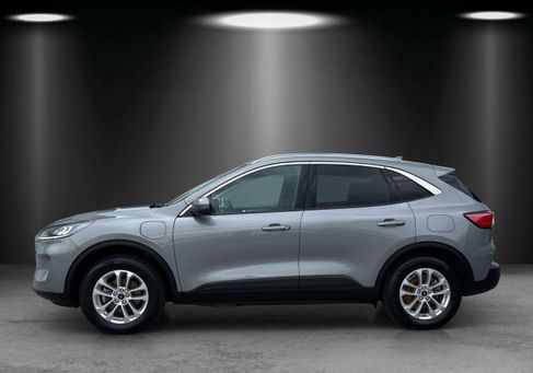 Ford Kuga, 2022