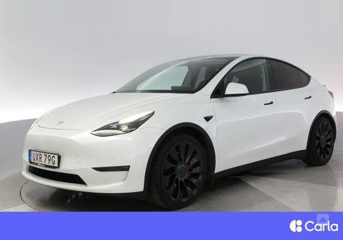 Tesla Model Y, 2022