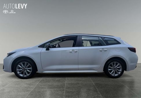 Toyota Corolla, 2026 3