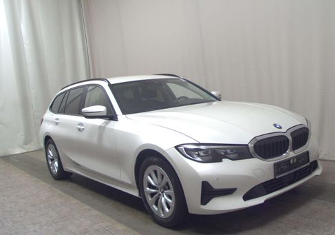 BMW 318, 2021
