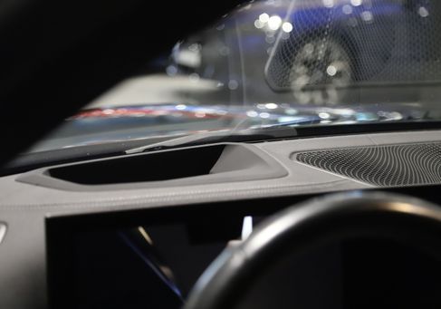 BMW i4, 2024