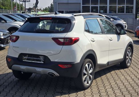 Kia Stonic, 2021