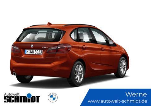 BMW 216, 2021