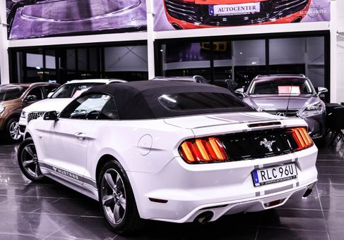 Ford Mustang, 2016