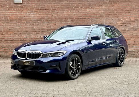 BMW 330, 2021