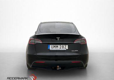 Tesla Model Y, 2022