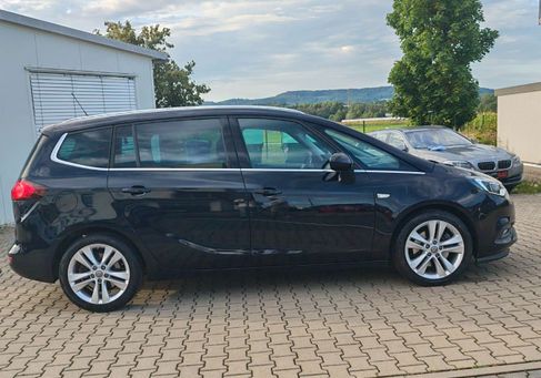 Opel Zafira, 2018 2