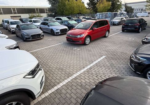 Volkswagen Touran, 2022 3