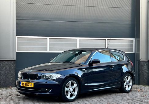 BMW 116, 2009