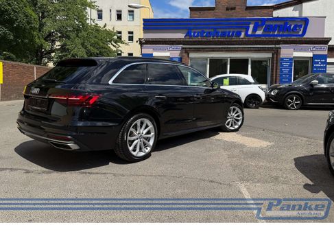 Audi A4, 2022