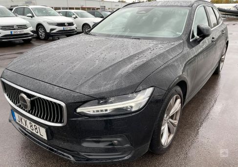 Volvo V90, 2022