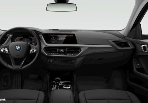 BMW 116, 2022