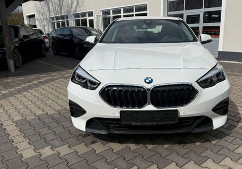 BMW 218, 2024 2