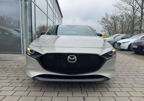 Mazda 3, 2026