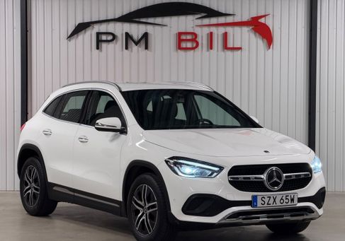 Mercedes-Benz GLA 200, 2022 2