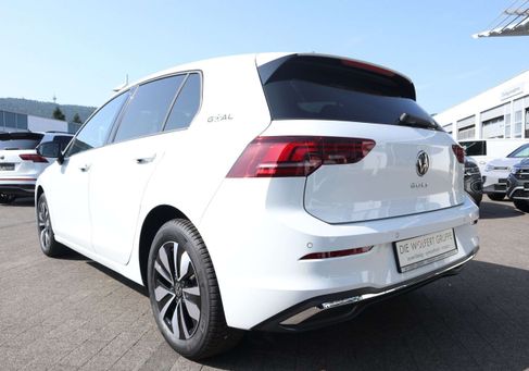 Volkswagen Golf, 2025 3