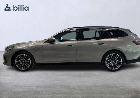 BMW 530, 2025