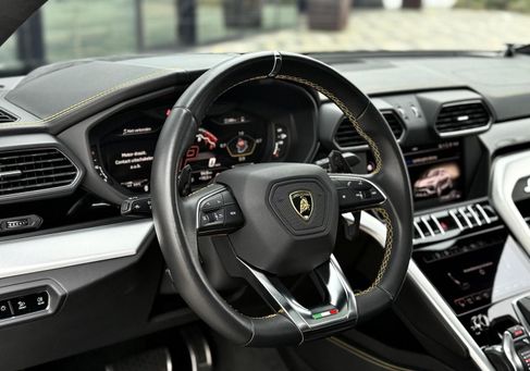 Lamborghini Urus, 2019