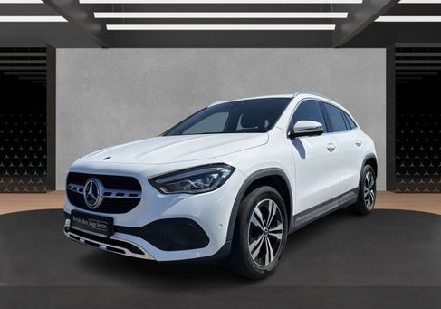 Mercedes-Benz GLA 200, 2021 2