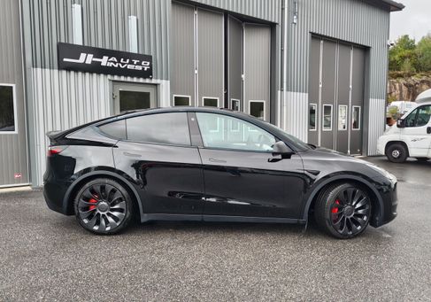 Tesla Model Y, 2024 2