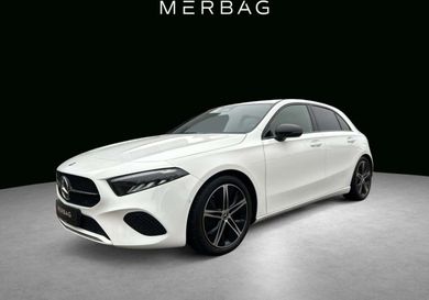 Mercedes-Benz A 220, 2023