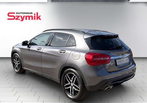 Mercedes-Benz GLA 180, 2017