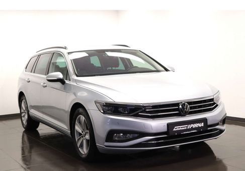 Volkswagen Passat Variant, 2023 2