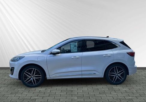 Ford Kuga, 2021
