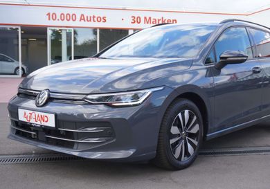 Volkswagen Golf, 2024