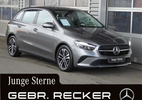 Mercedes-Benz B 180, 2024