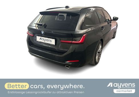 BMW 318, 2022